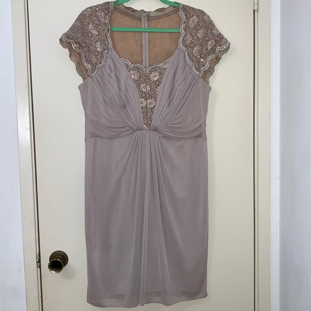 Alex Evening dress 14 petite lace detailing